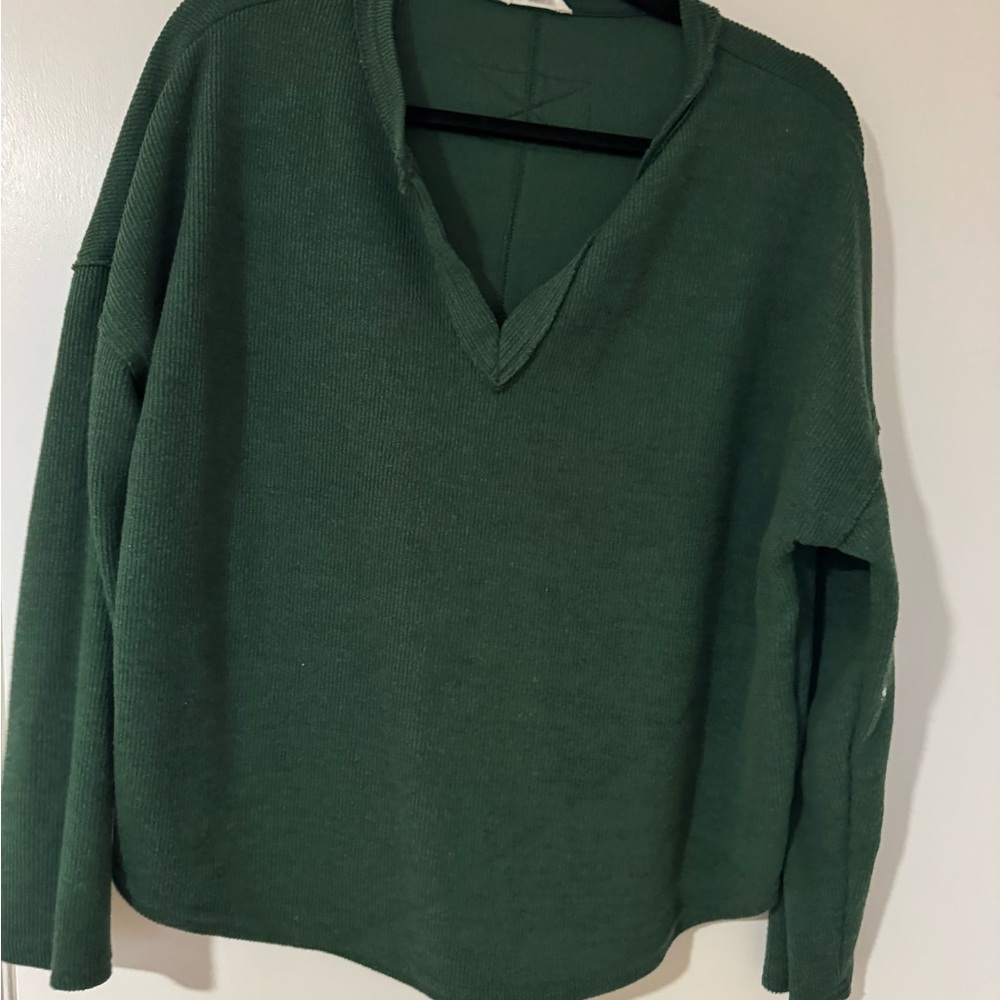 Blu Pepper Forest Green V-Neck Sweater